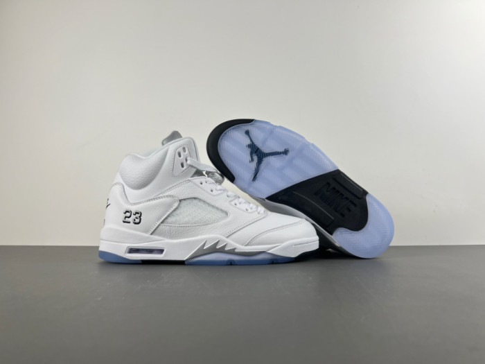 Air Jordan 5 “White Metallic” With Nike Air HQ7978-103