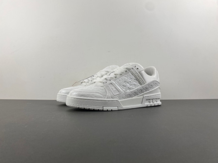 Louis Vuitton LV trainer LVT-199