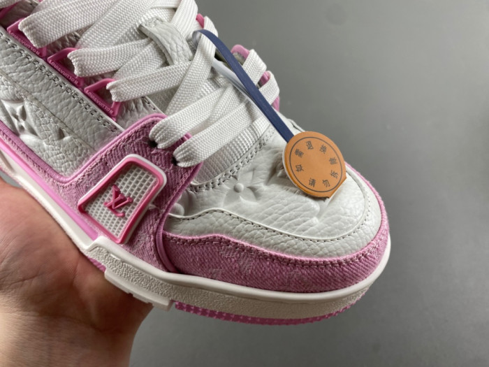 Louis Vuitton LV trainer LVT-200