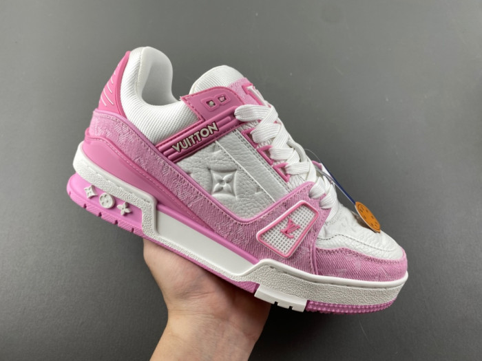 Louis Vuitton LV trainer LVT-200