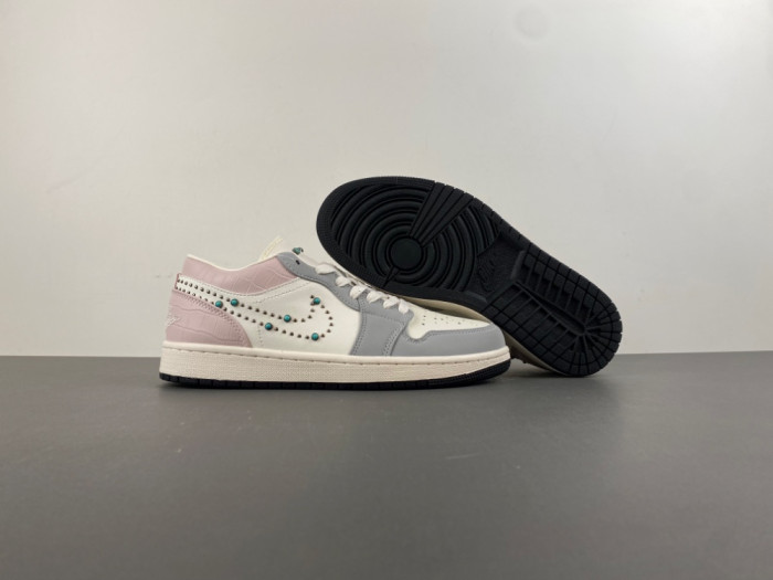 Air Jordan 1 Low “Turquoise” IH7319-001