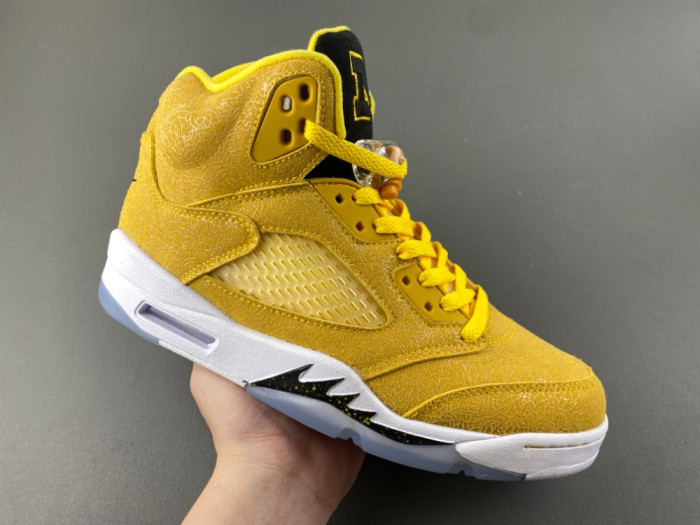 Jordan Air Jordan 5 Retro HQ7978-701