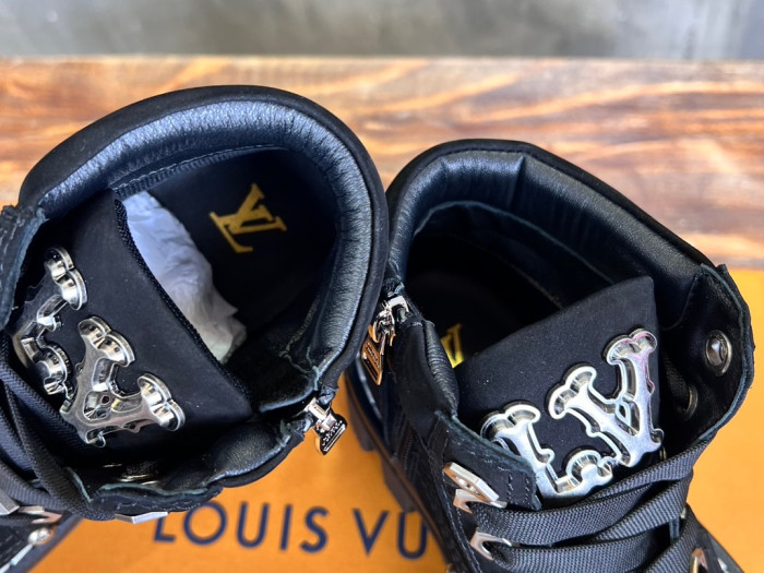LVT BOOTS