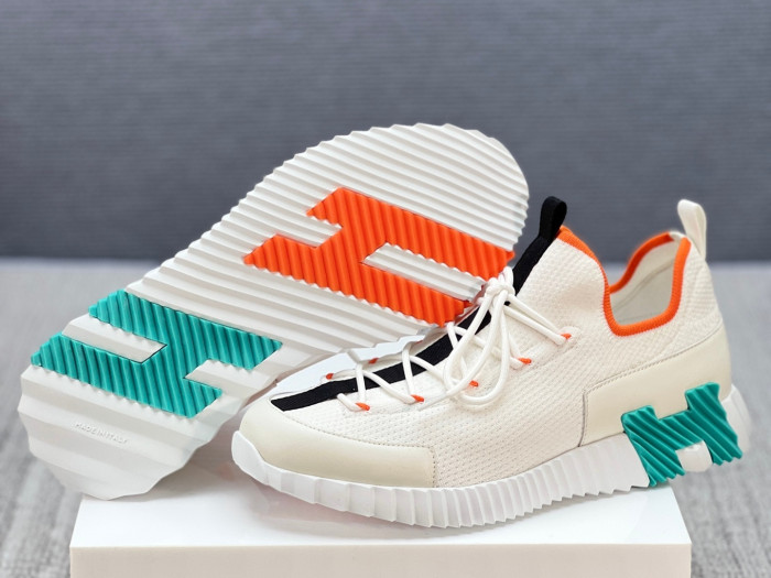 H**me5 sneaker hms021