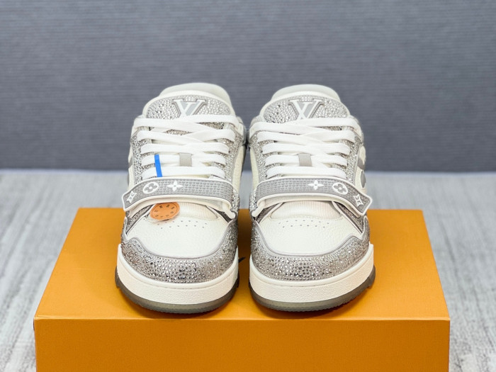 l0vis Vvtt0n lv trainer l&v-277